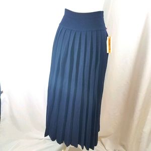Liz Claiborne Wool Blend Navy Pleated Skirt M NWT